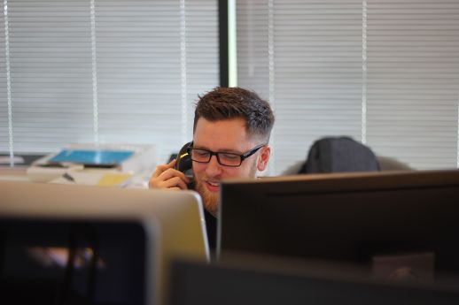Voor advies en contact mail naar hello@atmooz.com of bel +32(0)14394888